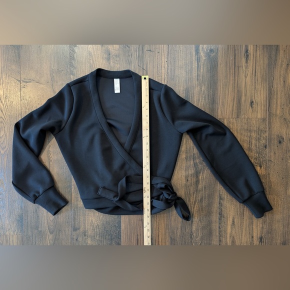 Spanx Women’s Air Essential Ballet Wrap Black Size Small - Picture 11 of 12